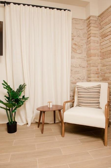 Studio Costele Luxurious Apt In The Heart Of Corfu コルフ島 エクステリア 写真