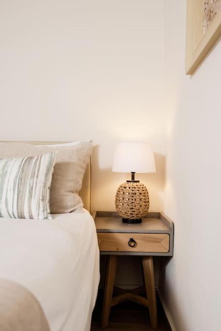 Studio Costele Luxurious Apt In The Heart Of Corfu コルフ島 エクステリア 写真