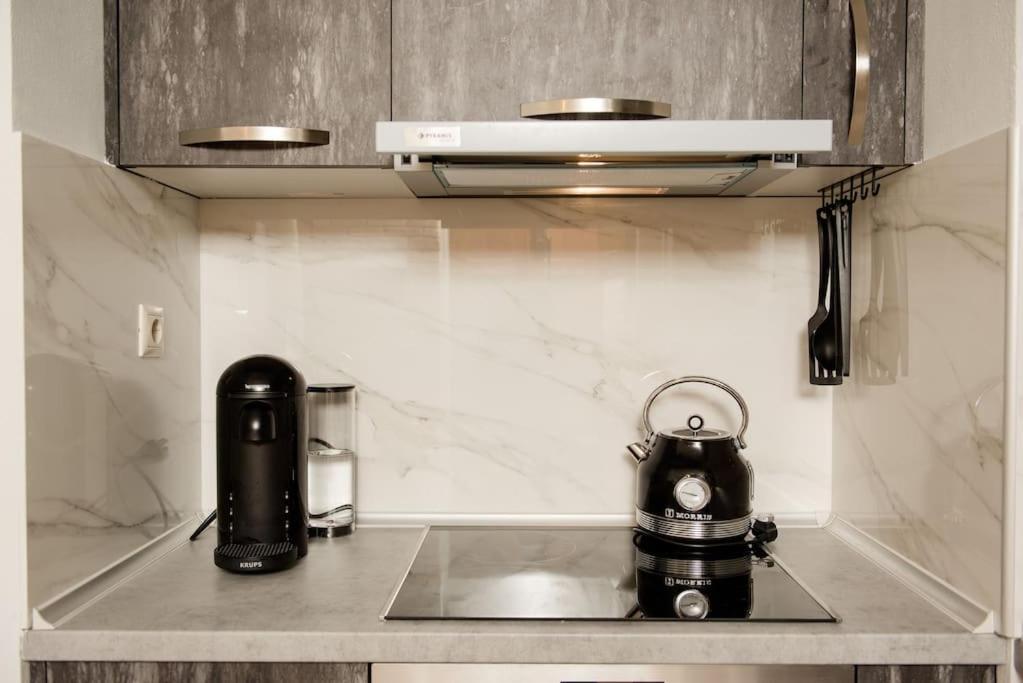 Studio Costele Luxurious Apt In The Heart Of Corfu コルフ島 エクステリア 写真