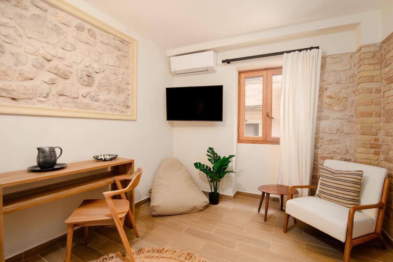 Studio Costele Luxurious Apt In The Heart Of Corfu コルフ島 エクステリア 写真